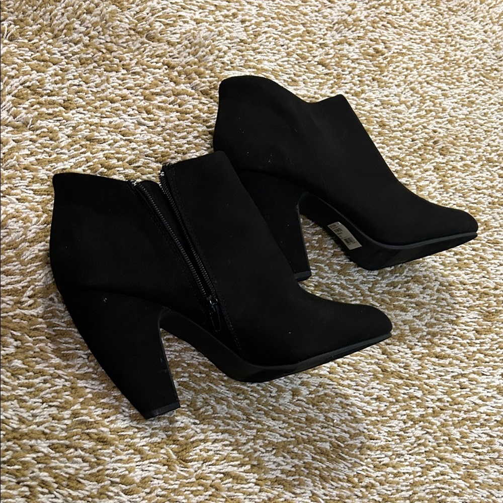 Olsenboye Black Ankle Booties